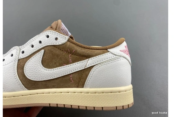 DM7866-106 Low 1 DM7866-106 Retro OG SP  Jordan Scott Travis 0302